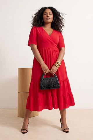 Trendyol Curve Women's Red Plain Midi Short Casual A-line Plus Size Dress