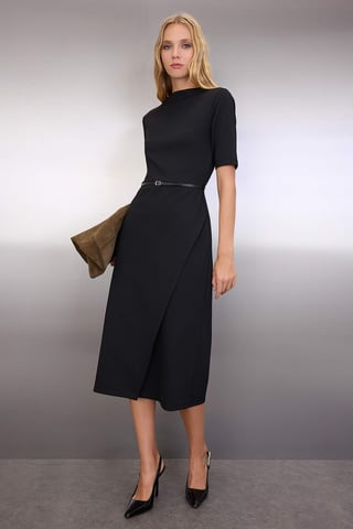 TRENDYOLMİLLA Women's Black Plain Midi Short Evening / Daily A-line Dresses