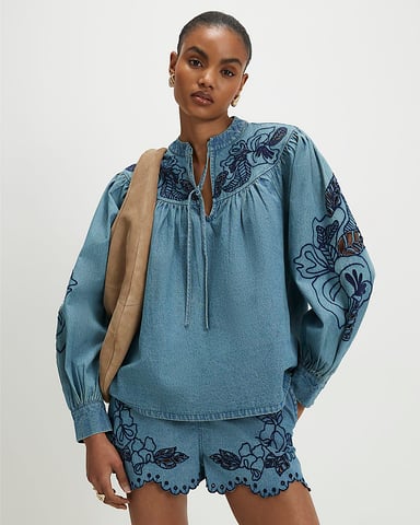 River Island Damesblouse Blauw Denim met opengewerkt borduursel