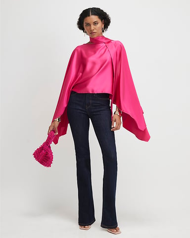 River Island Damescape Roze van satijn met sjaaldetail en franjes