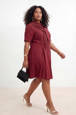 Trendyol Curve Women's Burgundy Plain Short / Mini Short Casual A-line Plus Size Dress