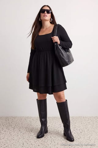Trendyol Curve Women's Black Plain Short / Mini Long Casual Skater Plus Size Dress