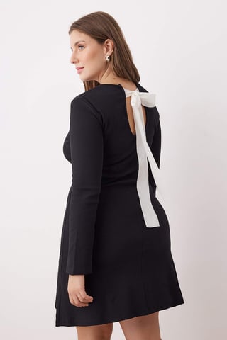 Trendyol Curve Women's Black Plain Short / Mini Long Casual A-line Plus Size Dress
