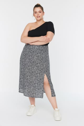 Trendyol Curve Women's Black Animal print Midi A-line A-line Plus Size Skirts