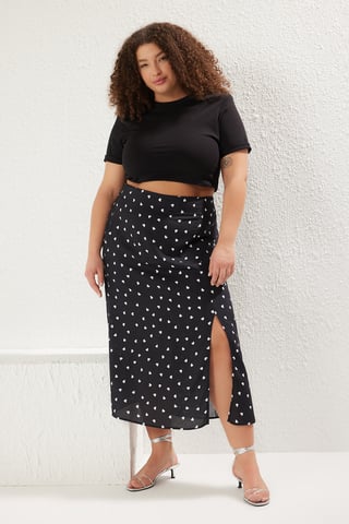 Trendyol Curve Women's Black Polka dot Midi A-line Plus Size Skirts