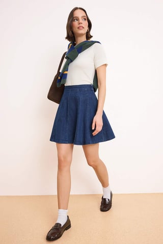 TRENDYOLMİLLA Women's Dark blue Plain Short / Mini Skater Skirts