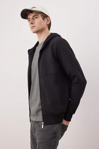 TRENDYOL MAN Men's Black Plain Long Regular fit Sweatshirts
