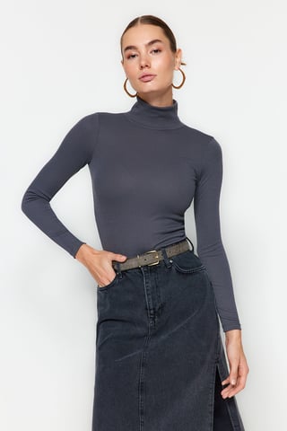 TRENDYOLMİLLA Women's Gray Plain Long Fitted Blouses