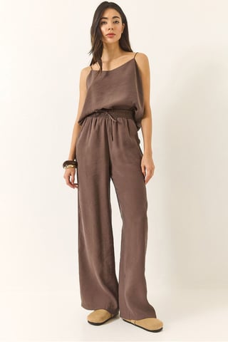 Sleeveless Camisole and Wide-Leg Trousers Coord Set