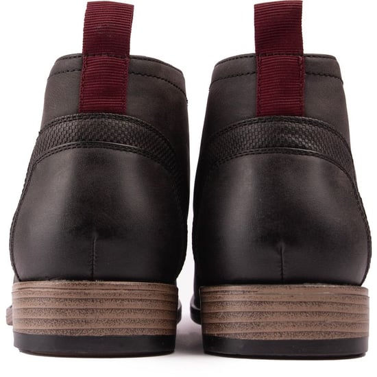 Soletrader Flint Chukka Boots - Image 3