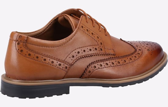 Hush Puppies Verity Leren Damesschoenen In Het Zandkleurige Brogue Model - Image 3
