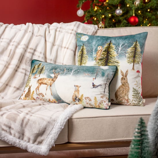 Evans Lichfield Stag Winter Velvet Piped Cushion Cover - Image 4
