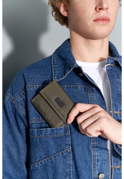 Korp Cross Body Wallet