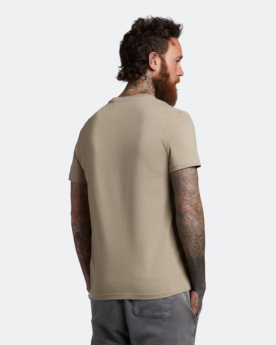 Lyle & Scott Effen T-shirt in Bruin - Image 3