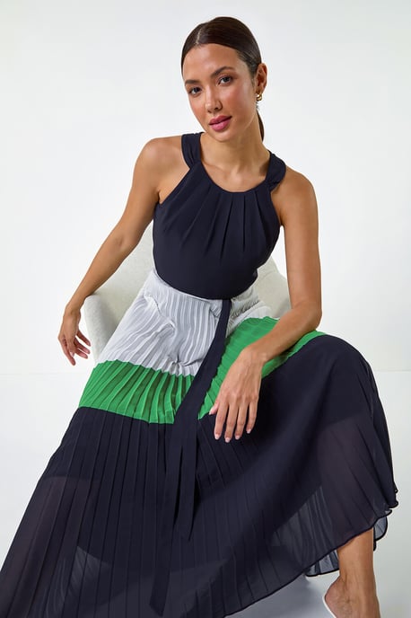 Colourblock Pleat Halter Neck Maxi Dress
