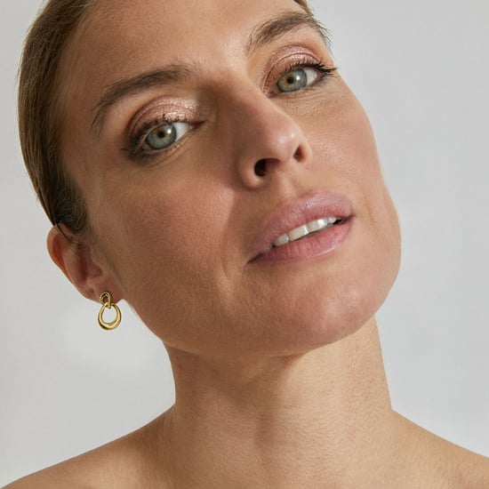 Luxenter Jomo Earrings finished in 18 Kts Yellow Gold