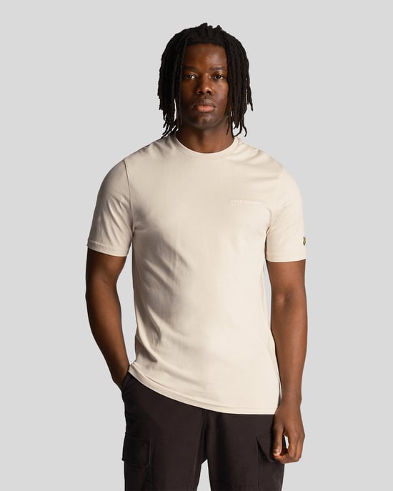 Lyle & Scott effen creme T-shirt met geborduurd logo - Image 3