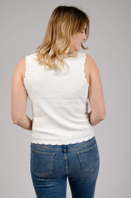 Scallop Edge Knit Vest Top