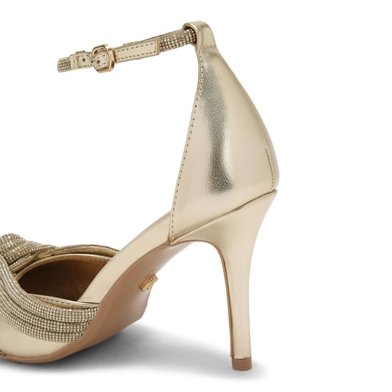 Carvela  Arielle Court Heels