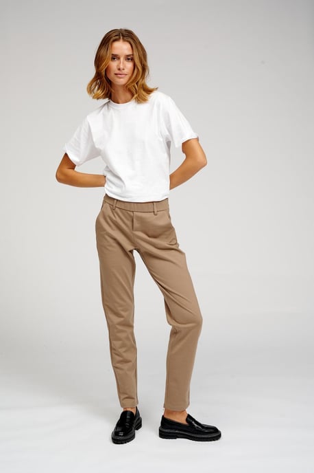 The Original Performance Pants - Dark Beige