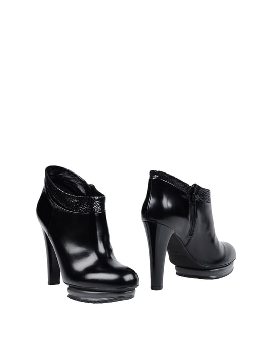 Hogan Black Leather Heeled Ankle Boots