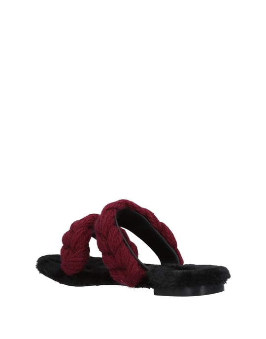 Avec Modération Maroon Sandals