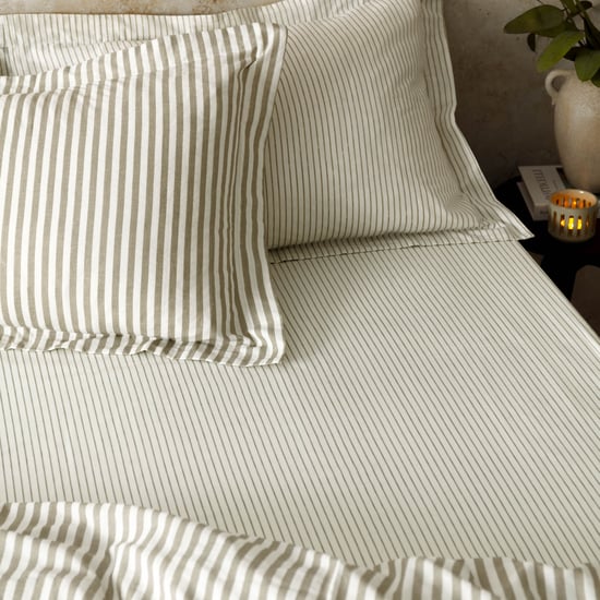 Yard Hebden 100% Cotton Narrow Stripe Fitetd Sheet - Image 1