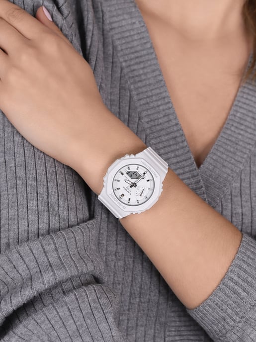 Casio G-shock Women's White Watch GMA-S2100-7AER
