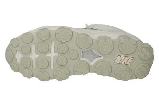 Nike Reax 8 Tr Mesh Mens White Trainers