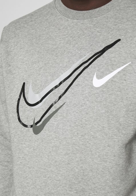 Nike Multi Swoosh trainingspak voor heren met ronde hals in grijs - Image 4