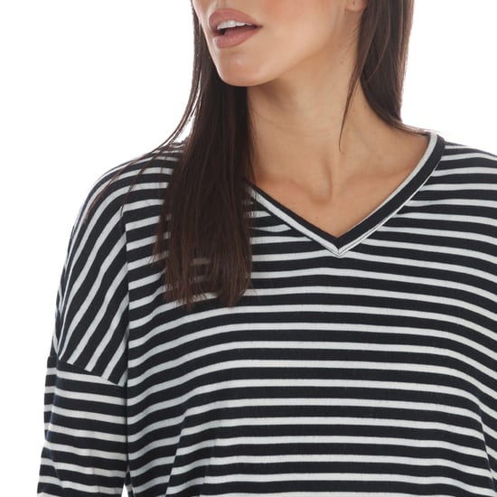 Women's Jacqueline de Yong Harlow LS Tonsy V-Neck Top in Navy