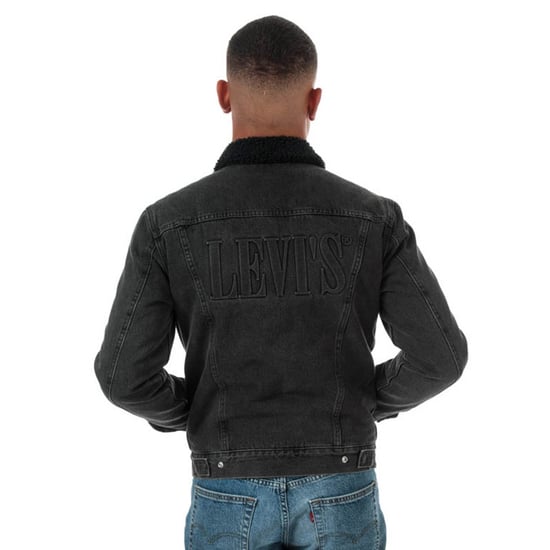 Men's Levis Embossed Logo Sherpa Trucker Jacket in Black - Image 2
