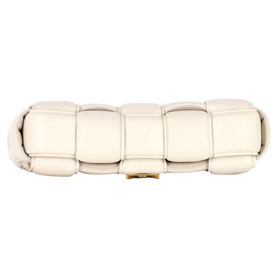 Bottega Veneta Padded Cassette-väska i vit lammskinn - Image 4