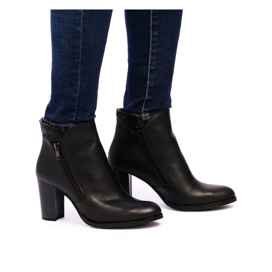 Eva López Leather Ankle Boots Heel Black Women's