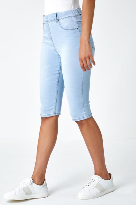 Stretch Knee Length Pedal Pusher