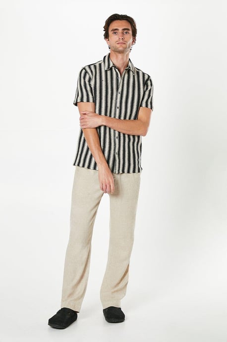 Stripe Knit Detail Short Sleeve Shirt
