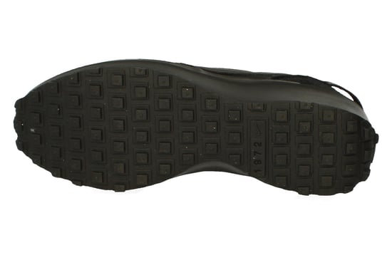 Nike Waffle Debut Mens Black Trainers - Image 5
