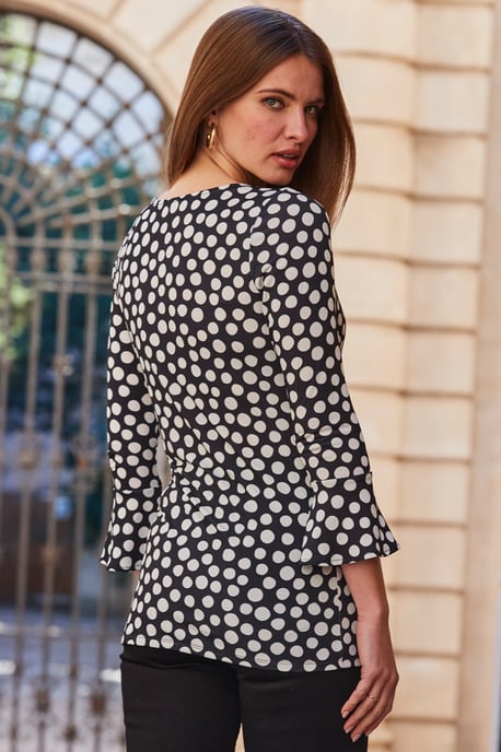 Black & White Spot Print Twist Front Fluted Sleeve Top