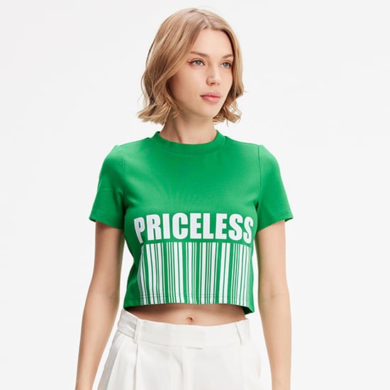 Crop t-shirt med Typo-tryck - Image 1