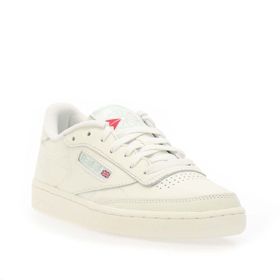 Dam Reebok Classics Club C 85 Skor i Off-White - Image 2