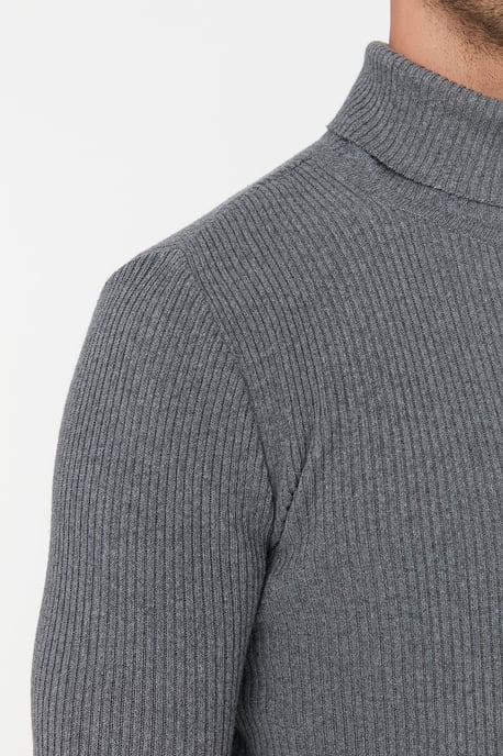 Trendyol Herr Turtleneck Tröja - Image 4
