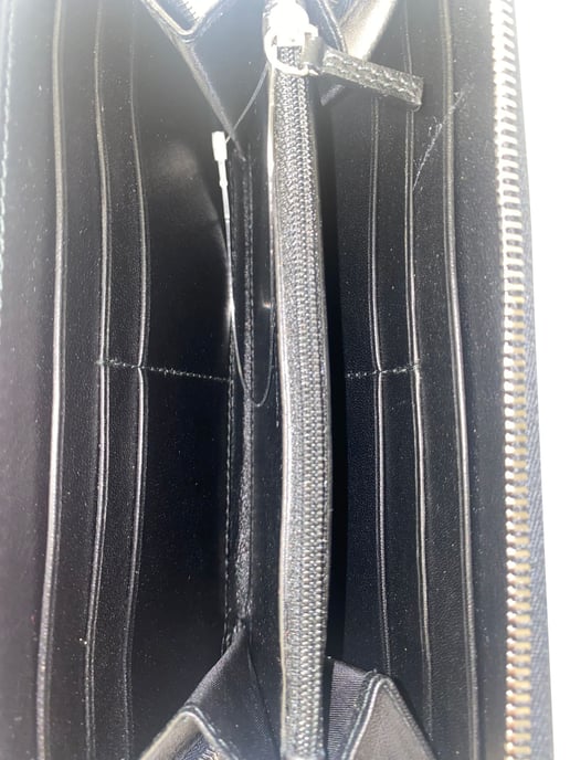 Alexander McQueen Zip Long Wallet with Metal Stud Detail in Gold Leather - Image 6