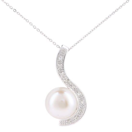 9ct White Gold, 0.05ct Diamonds with White Cultured pearl Pendant