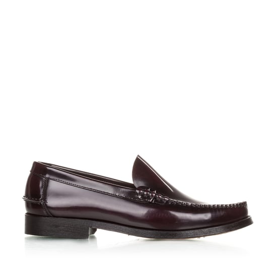 Men's Leather Moccasins Elegant And Comfortable Classic Shoes in Burgundy