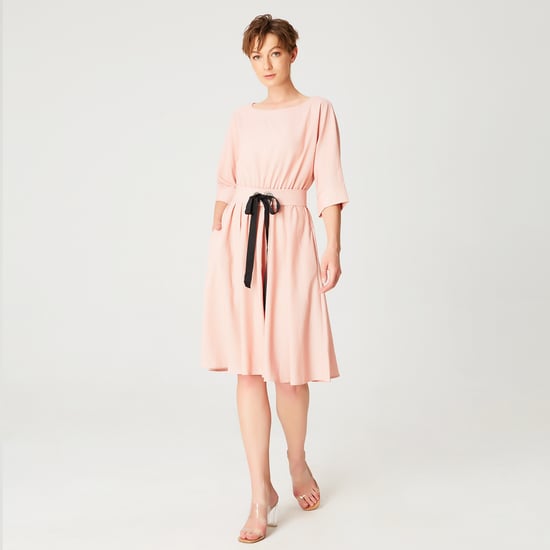 Robe évasée à large ceinture - Image 4
