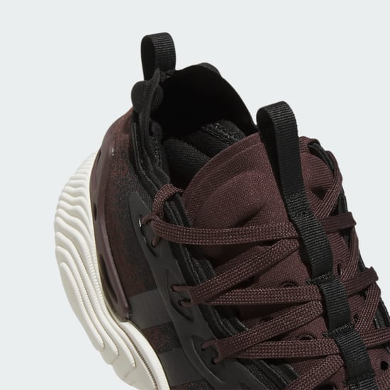 TRAE YOUNG 3 BASKETBALL SHOES - Image 4