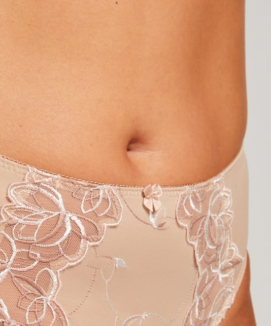 Hunkemöller Diva high knickers