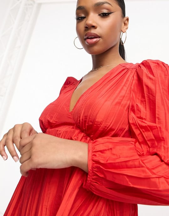 Urban Revivo long sleeve v neck crinkle mini dress in red