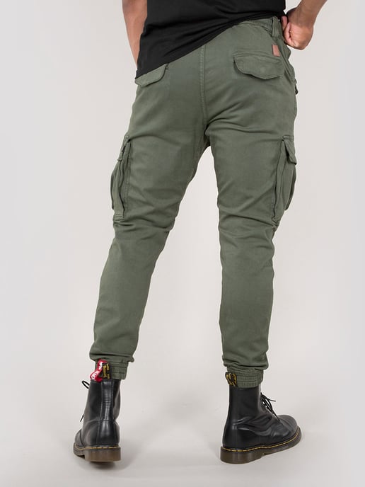 Men's Alpha industries Airman Cargo Pants in Green - Image 2