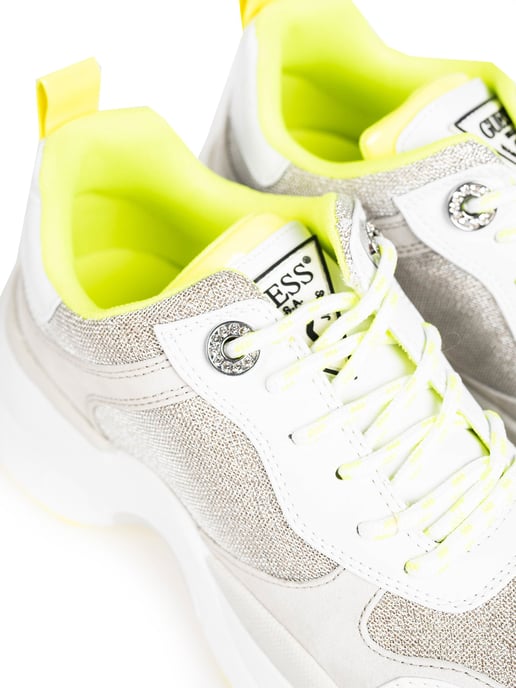 Guess Sneaker Juless Dam Vit - Image 5